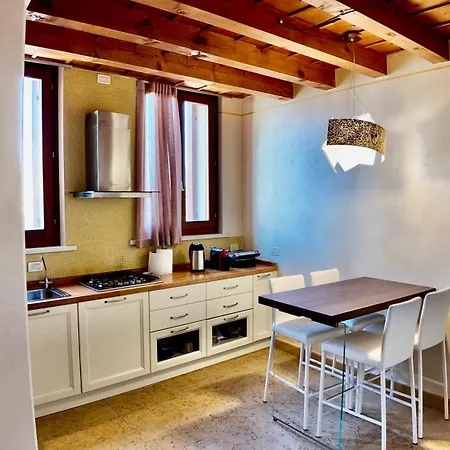 Domus Iulietta Daire
